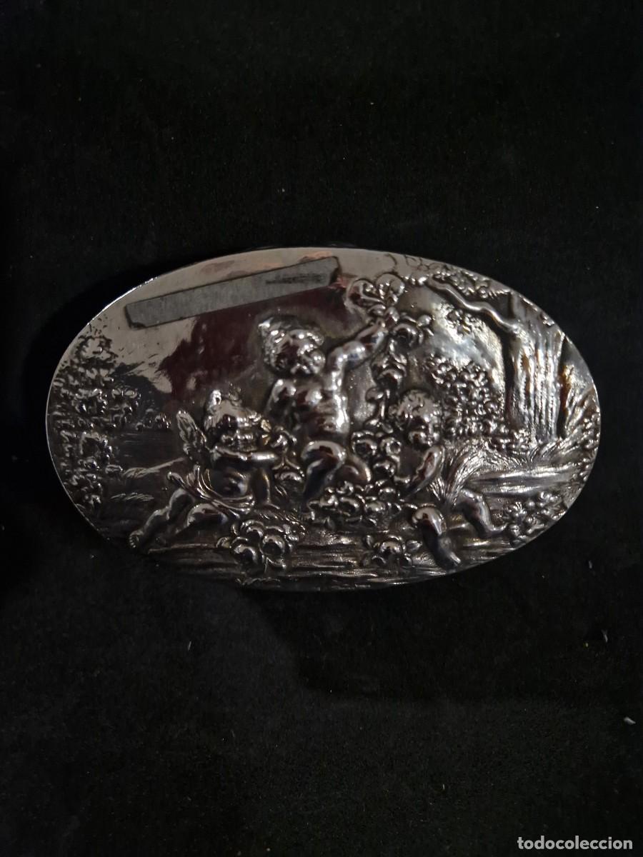 Antig&uuml;edades: Caja joyero de plata