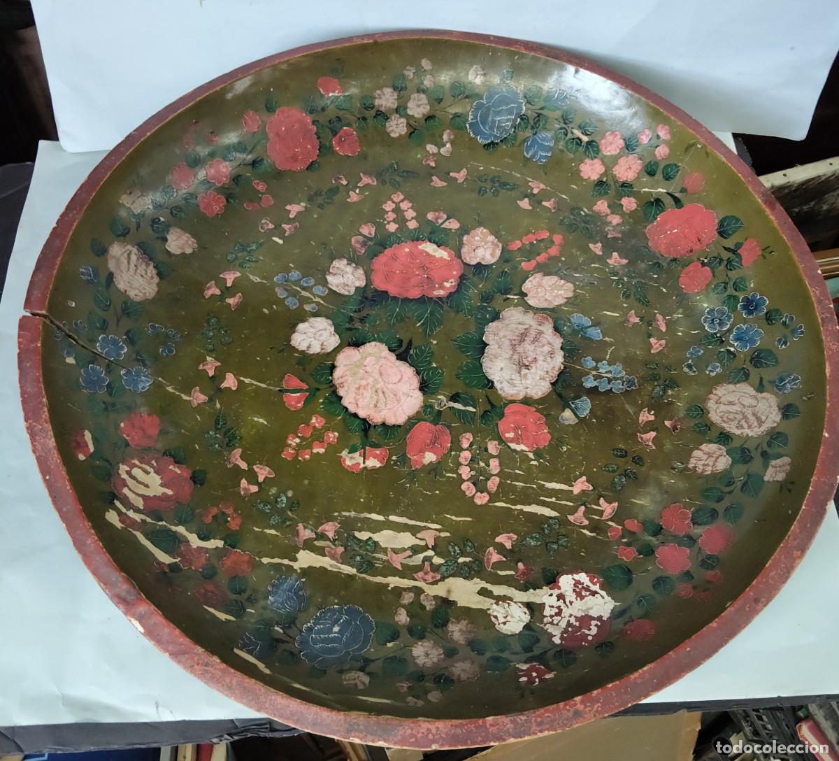 Antig&uuml;edades: Antigua batea De madera policromada