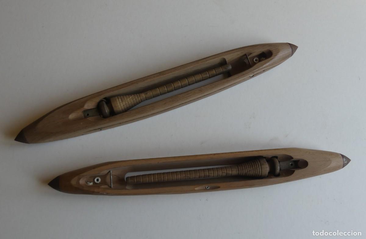 Antig&uuml;edades: DOS LANZADERAS DE MADERA DE 40 CTMS DE LARGAS ( PAGO POR BIZUM )