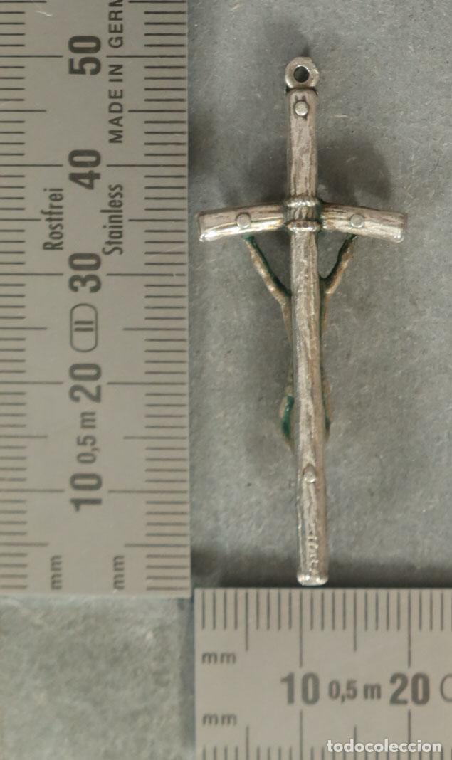 Antig&uuml;edades: MEDALLA. CRUZ PECTORAL - Foto 2
