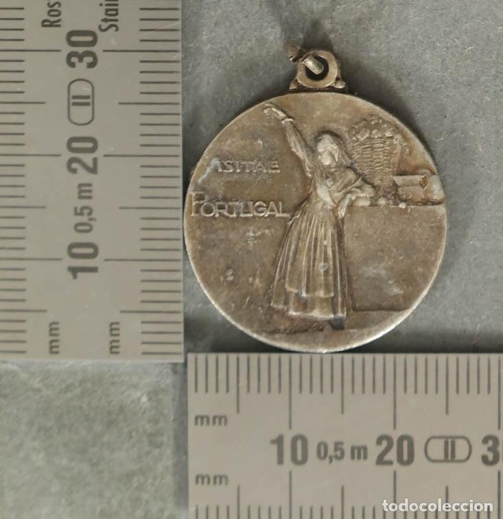 Antig&uuml;edades: MEDALLA. VISITAE PORTUGAL. ONDE A TERRA SE ACABA E O MAR COMEN&Ccedil;A. PLATA. HACIA 1920