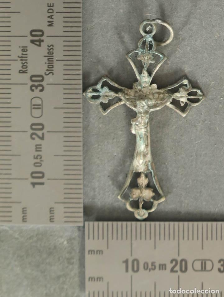 Antig&uuml;edades: MEDALLA. Cruz. PLATA. HACIA 1930