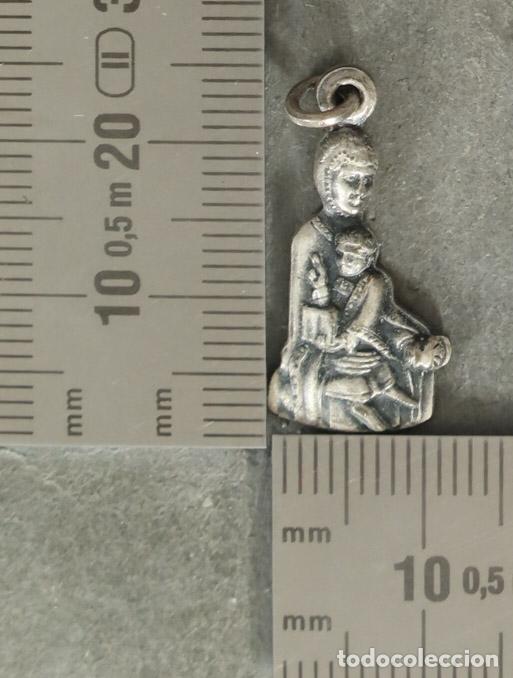 Antig&uuml;edades: MEDALLA. CORONACION DE NTRA SRA DE VALVANERA. 1954