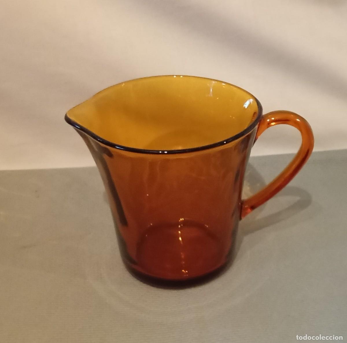 Antig&uuml;edades: Jarra de leche Duralex &Aacute;mbar
