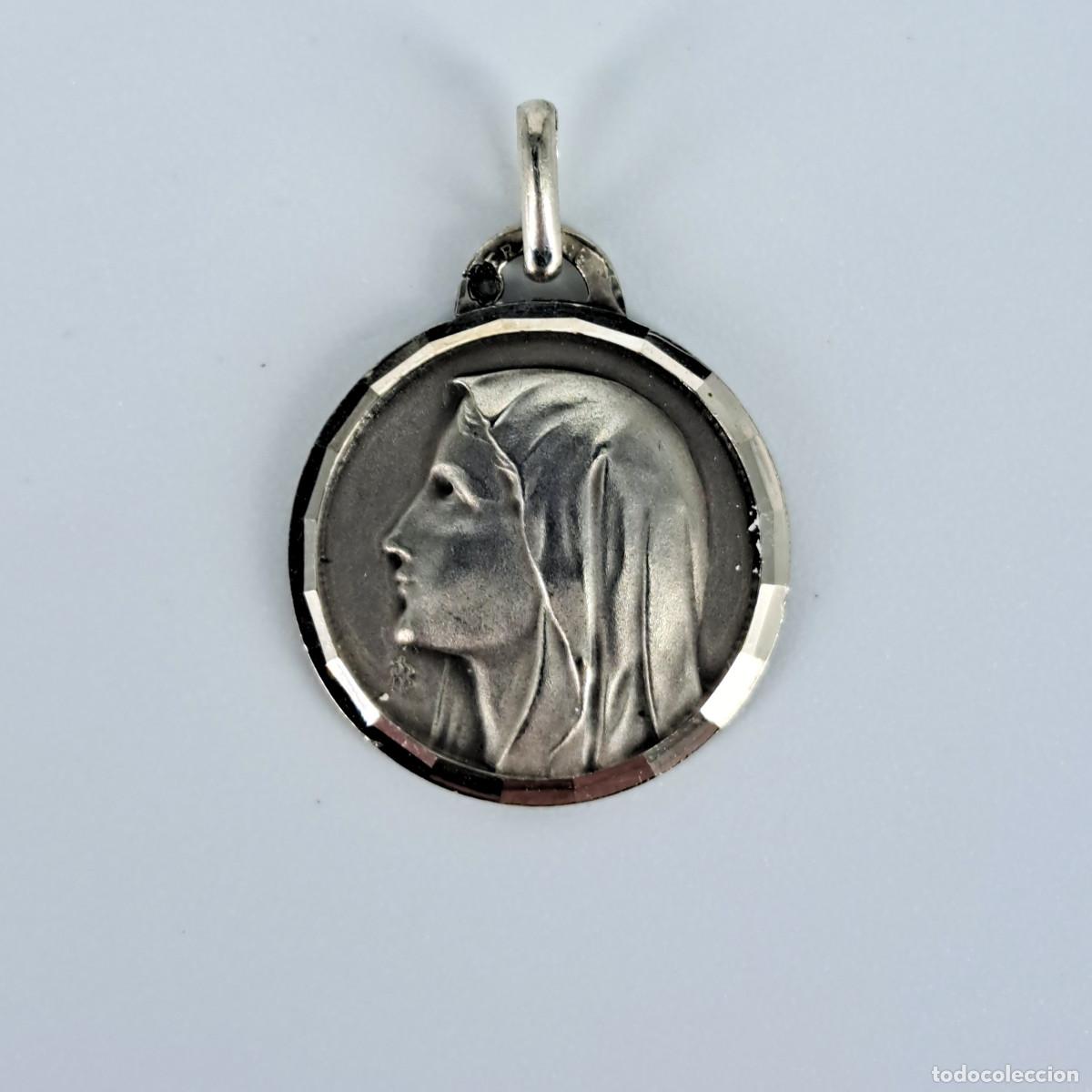 Antig&uuml;edades: Colgante de la Virgen Mar&iacute;a - Plata 800 - Fabricaci&oacute;n Francesa (Pichard-Balme)