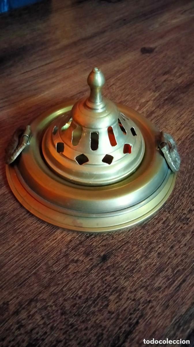 Antig&uuml;edades: peque&ntilde;o bracero de bronce