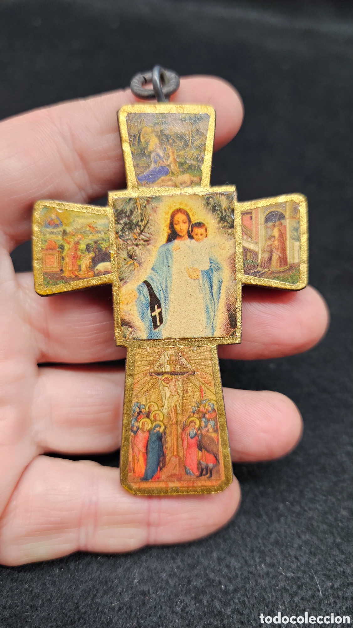 Antig&uuml;edades: Cruz de madera .....