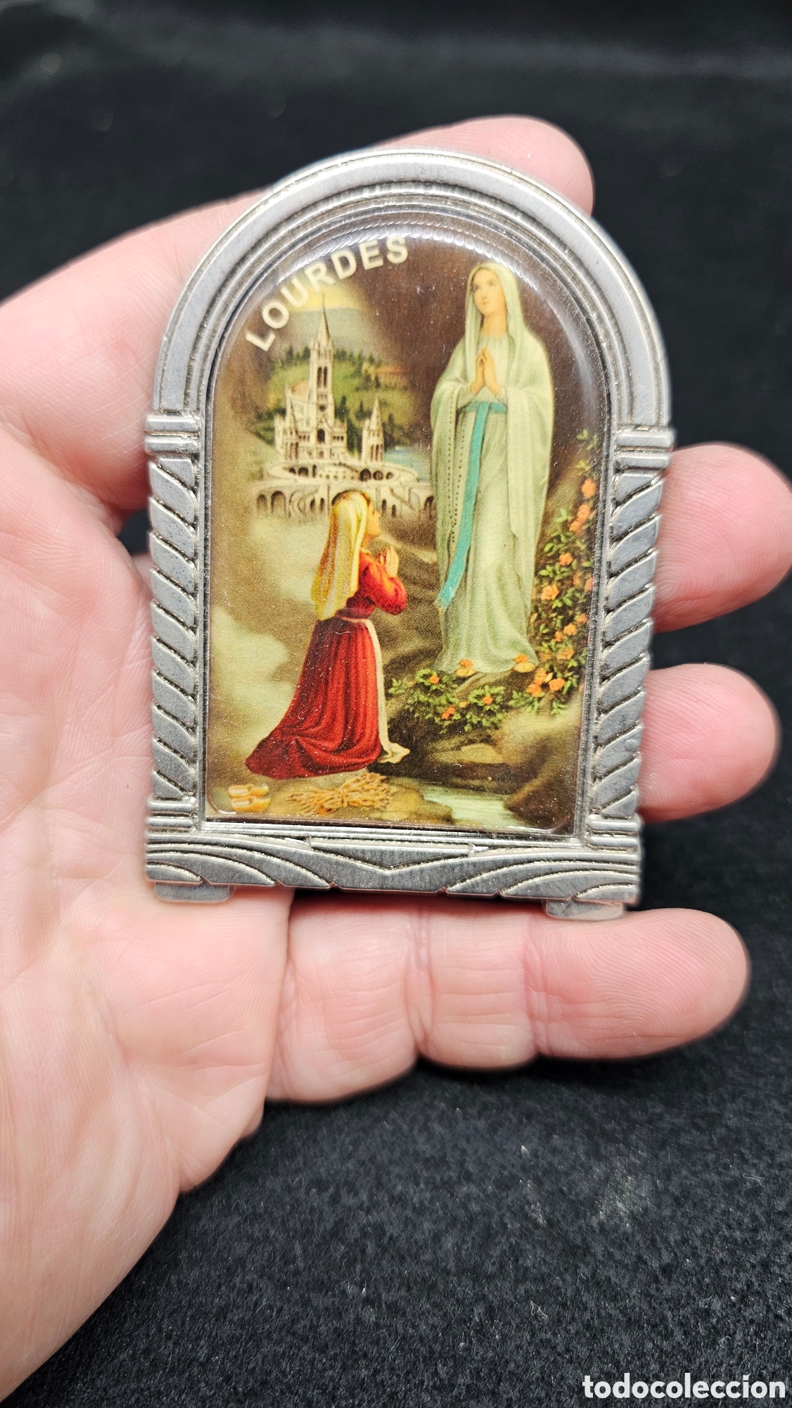 Antig&uuml;edades: Art&iacute;culo coleccionable de la virgen de Lourdes