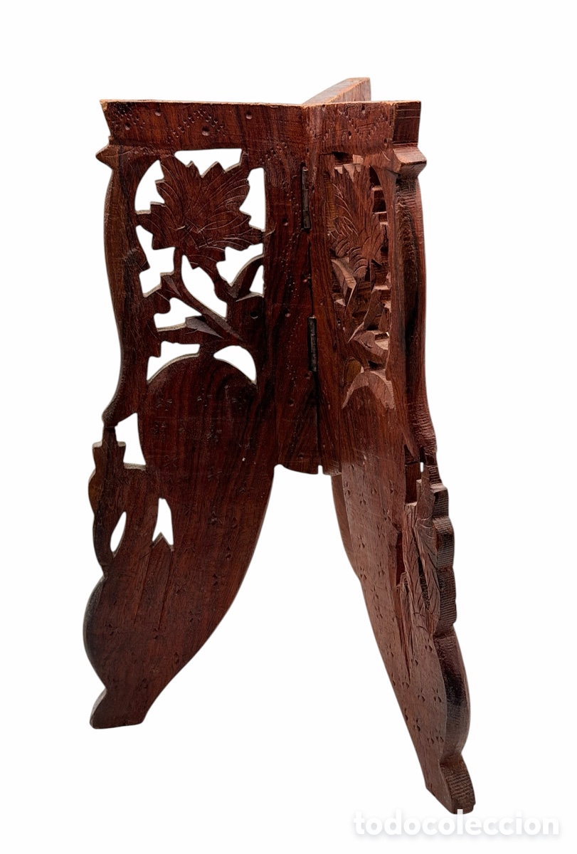 Antig&uuml;edades: Antiguo Tr&iacute;pode de Madera