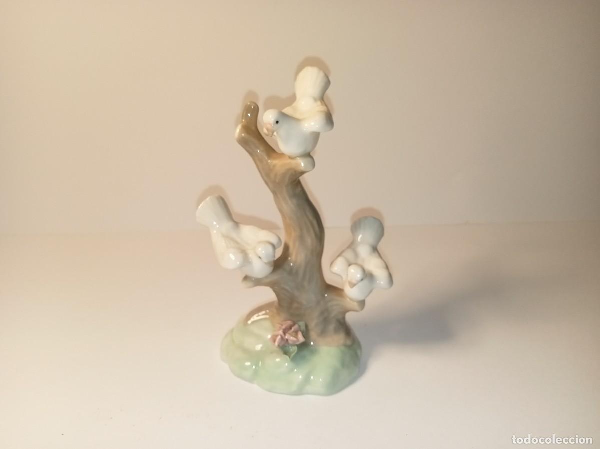 Antig&uuml;edades: FIGURA RAMA CON PALOMAS - Foto 1