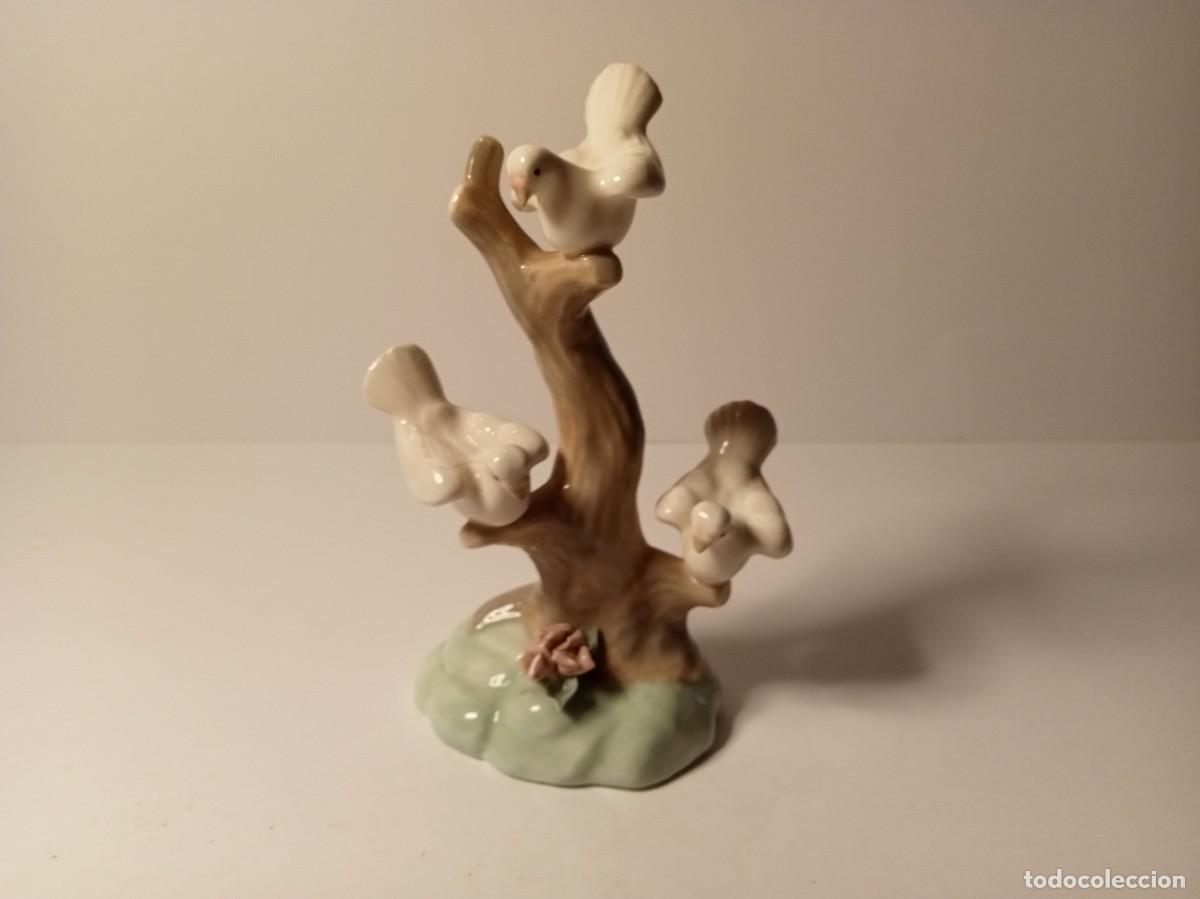 Antig&uuml;edades: FIGURA RAMA CON PALOMAS - Foto 2