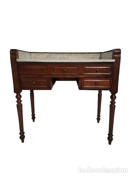 Antig&uuml;edades: Tocador Isabelino (Ditada) - Madera de Caoba - Sobre en M&aacute;rmol - S. XIX