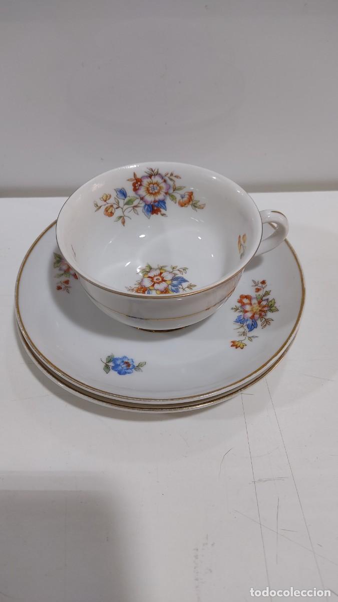 Antig&uuml;edades: 1071 TAZA Y DOS PLATOS DE CAFE, EN PORCELANA FINA, DE BAVIERA DE PAUL MULLER SELB, 1&ordf; MITAL SIGLO XX