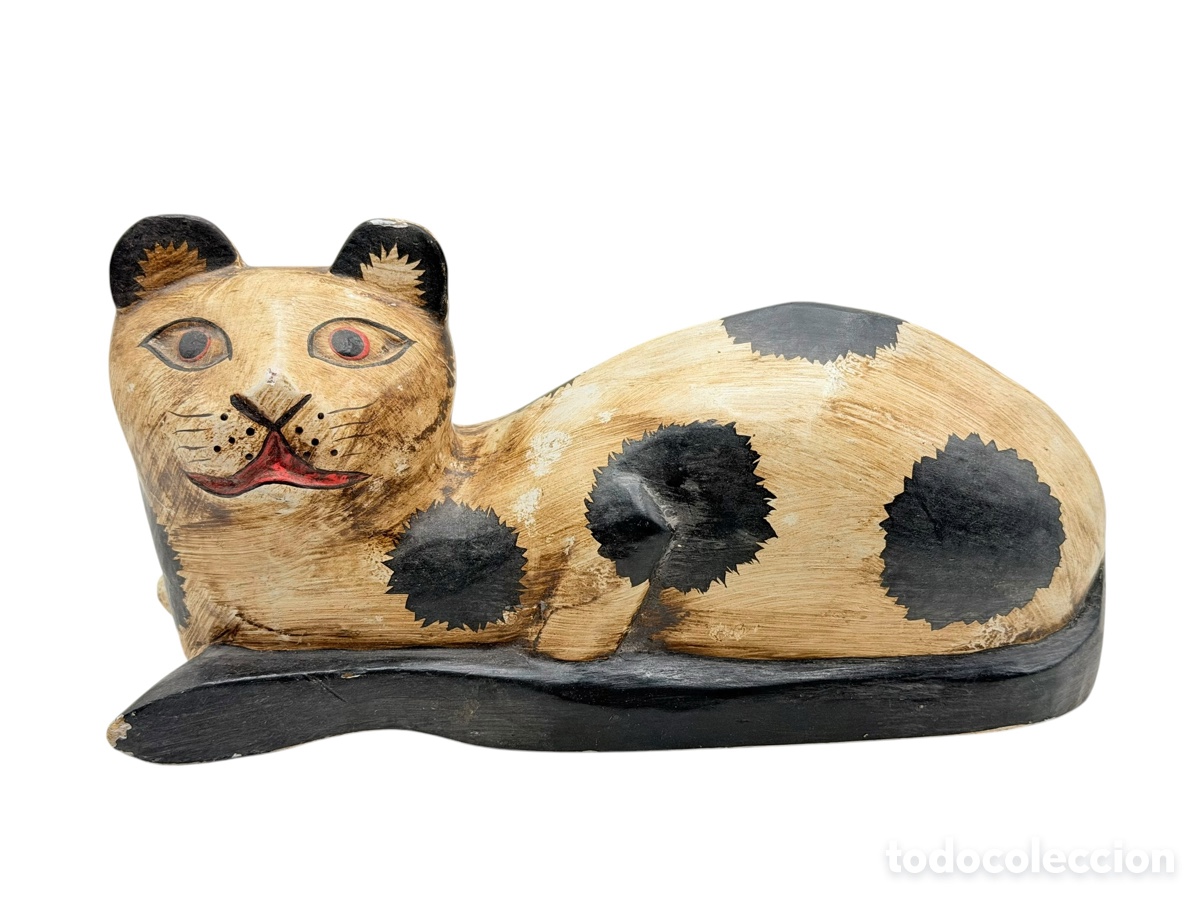 Antiques: Figura de Gato de Madera Becara