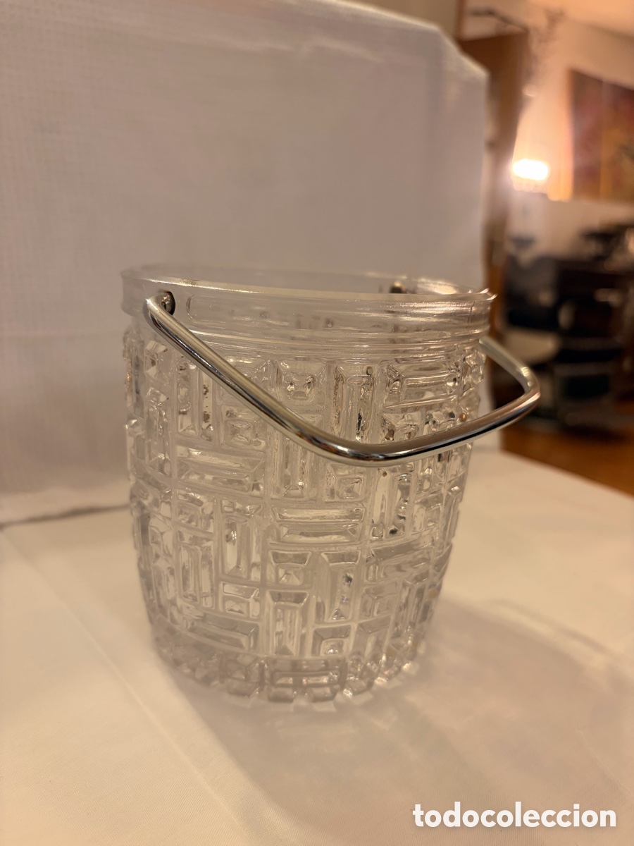 Antig&uuml;edades: Antigua cubitera marca Vaura - Foto 2