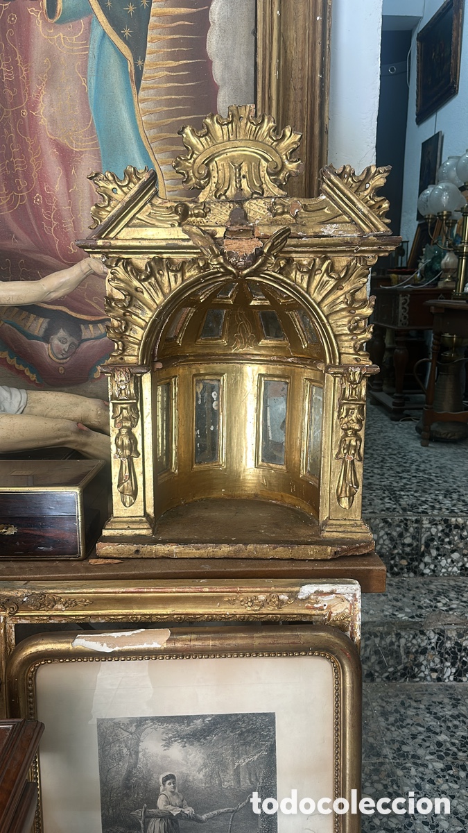 Antig&uuml;edades: Ornacina antigua dorada