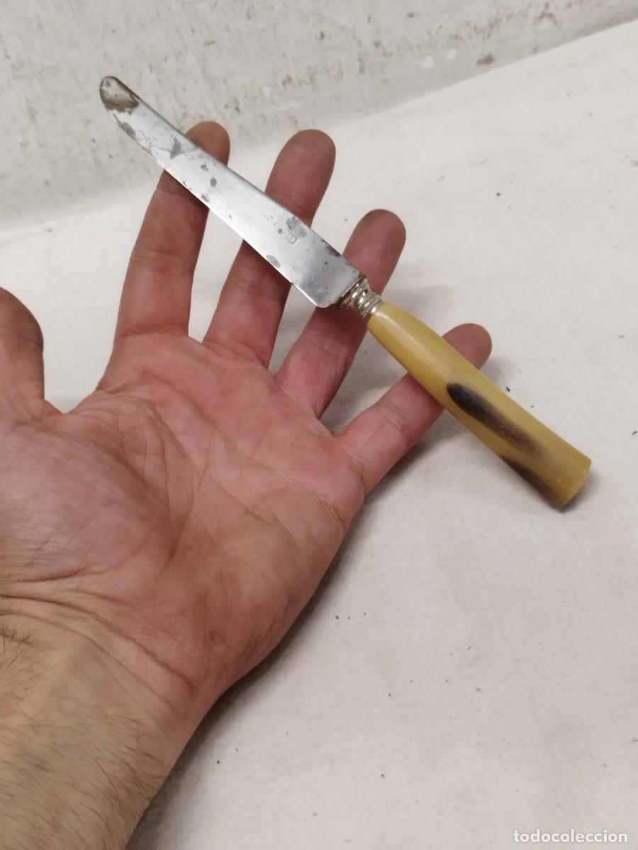 Antig&uuml;edades: Antiguo cuchillo marcado Paris.