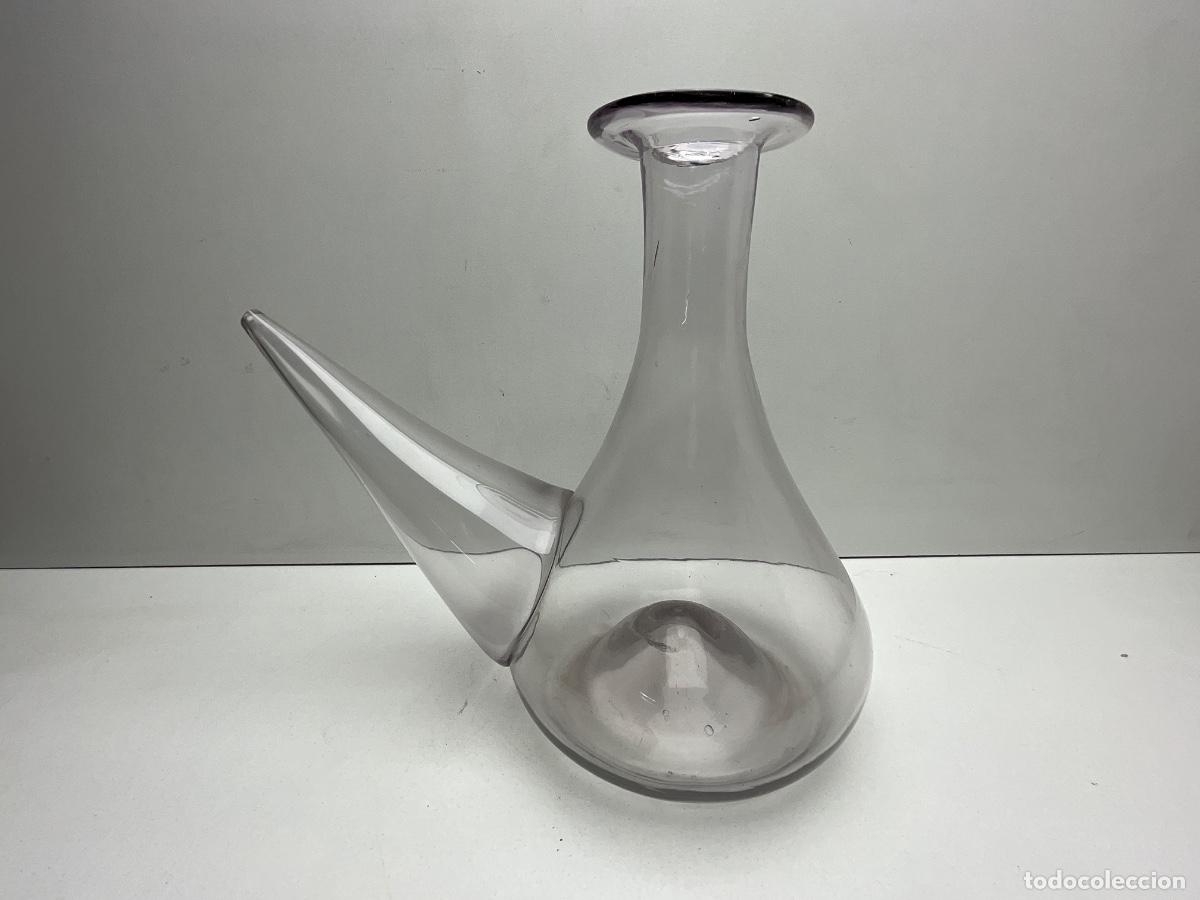 Antig&uuml;edades: PORR&Oacute;N - PORRONA DE CRISTAL SOPLADO - ALTURA DE 22 cm - SIGLO XIX - PRINCIPIOS DEL XX