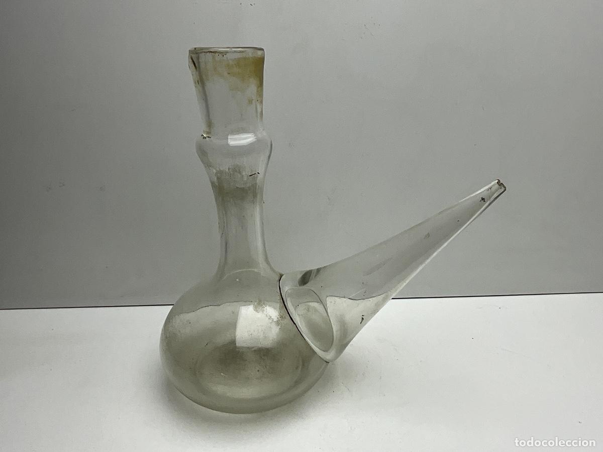 Antig&uuml;edades: PORR&Oacute;N DE CRISTAL SOPLADO - ALTURA DE 24 cm - SIGLO XIX - PRINCIPIOS DEL XX