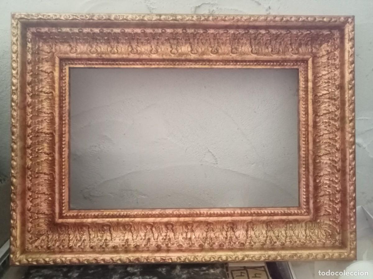Antig&uuml;edades: MARCO DORADO NUEVO. HUECO 35,5X22,5. MOLDURA 8 cms.