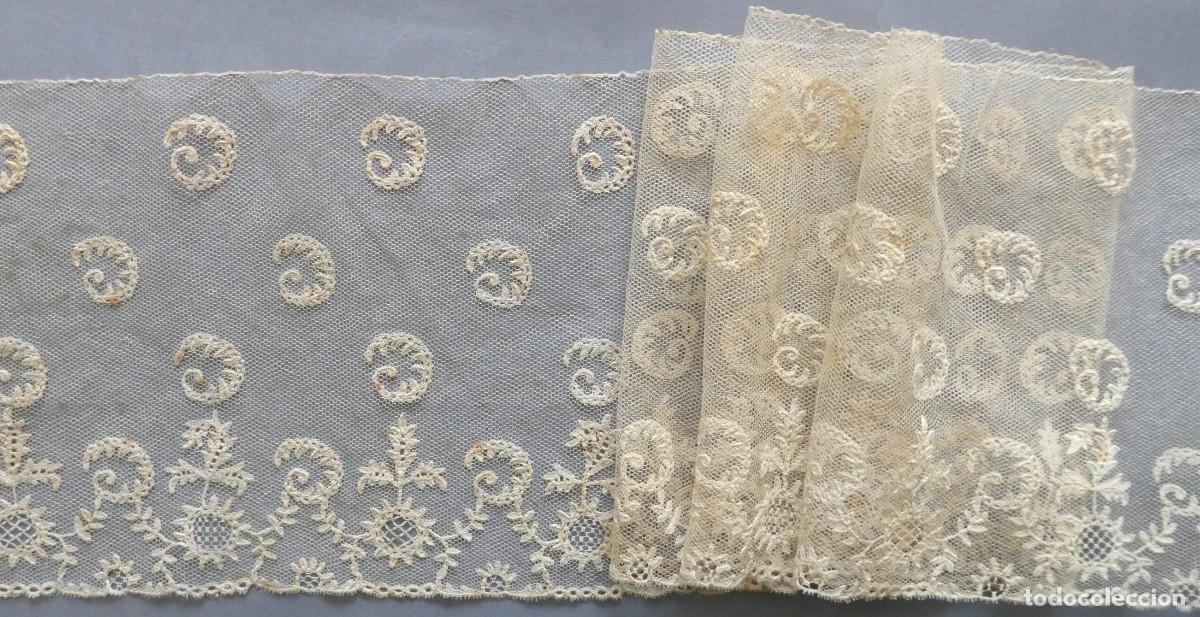 Antig&uuml;edades: ANTIGUO ENCAJE DE BRUSELAS S. XIX