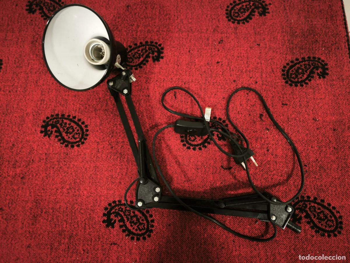 Antig&uuml;edades: L&aacute;mpara De Escritorio Articulada Tipo Flexo &ndash; Brazo Ajustable Estilo Industrial