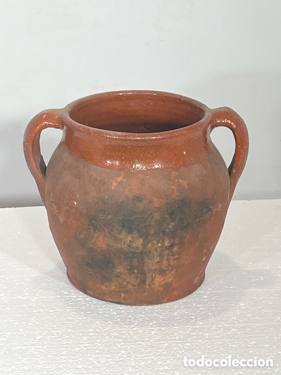 Antig&uuml;edades: antiguo c&aacute;ntaro de barro con doble asa. M1 - Foto 2