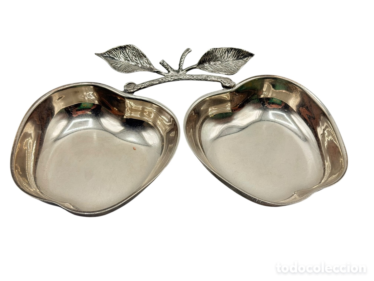 Antig&uuml;edades: Bandeja de Manzanas Plateadas