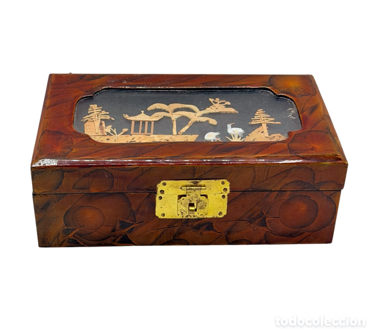 Antig&uuml;edades: Antiguo Joyero de Madera Lacada