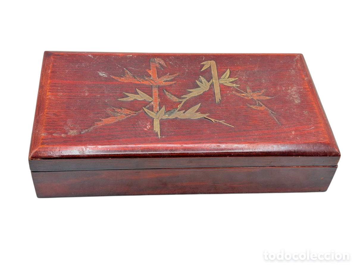 Antig&uuml;edades: Antigua Caja Modernista