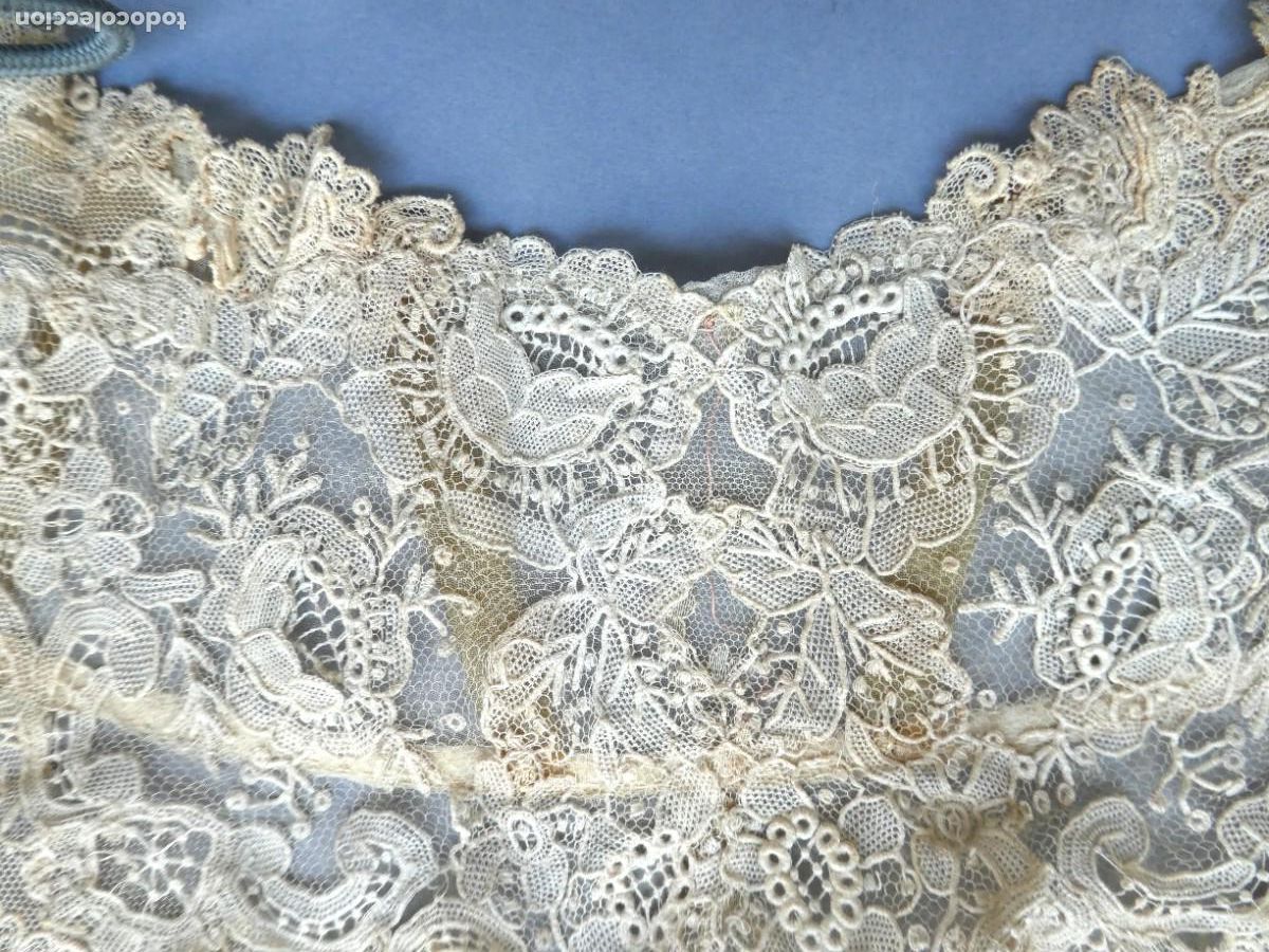 Antig&uuml;edades: ANTIGUA PECHERA DE ENCAJE DE BRUSELAS PUNTO AGUJA - IMAGEN -NOVIA S.XIX