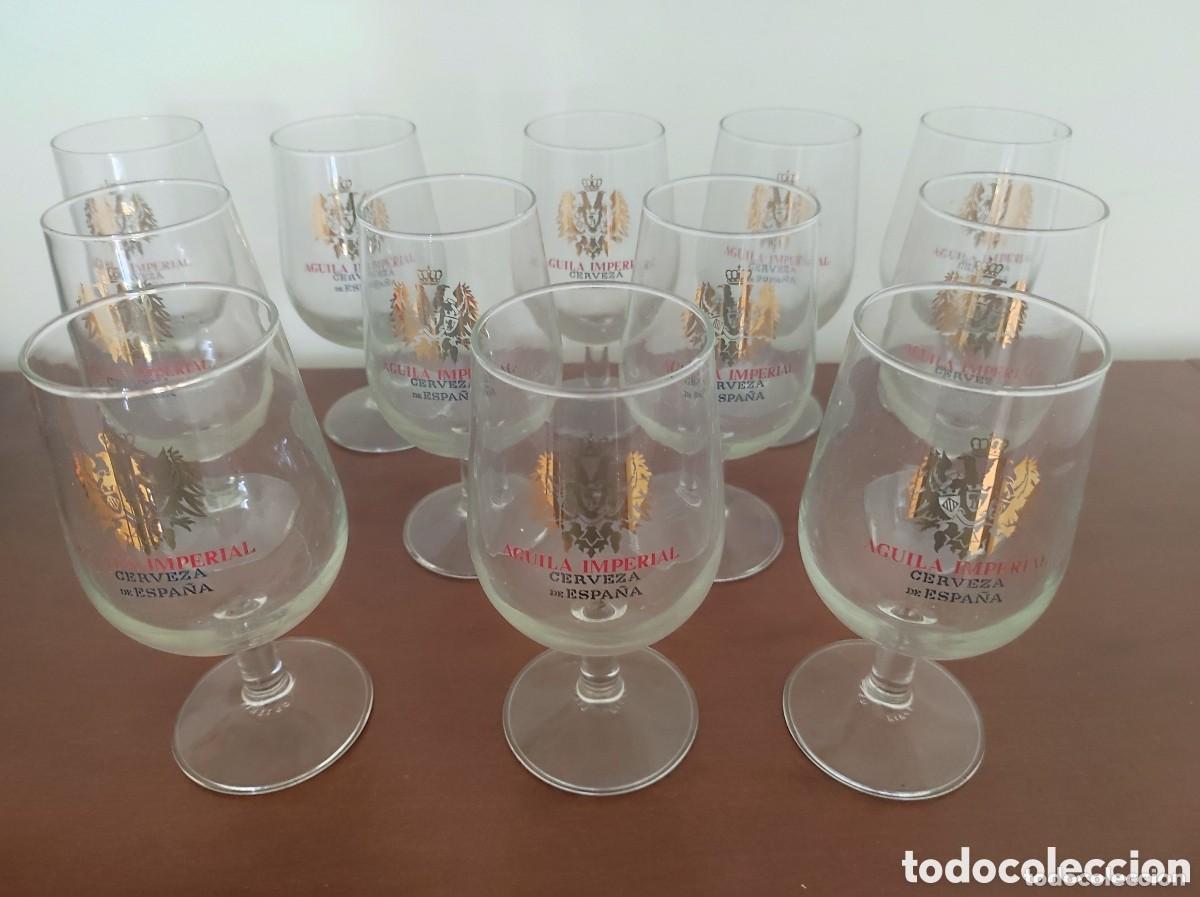 Antiquit&auml;ten: Lote de 12 copas antiguas de Cerveza Aguila Imperial Cerveza de Espa&ntilde;a en su caja - antiguo