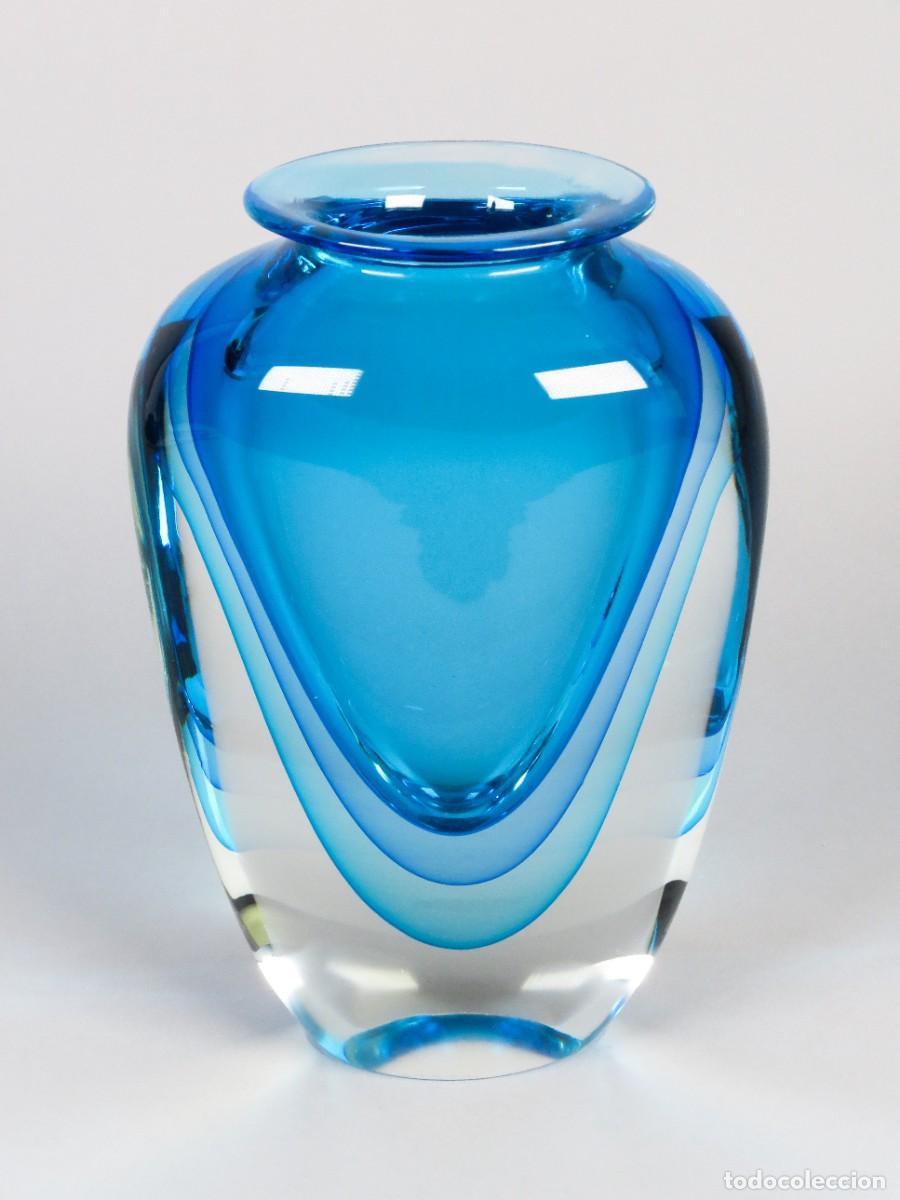 Antig&uuml;edades: Jarr&oacute;n sommerso en vidrio azul Formia Murano firmado mediados del siglo XX