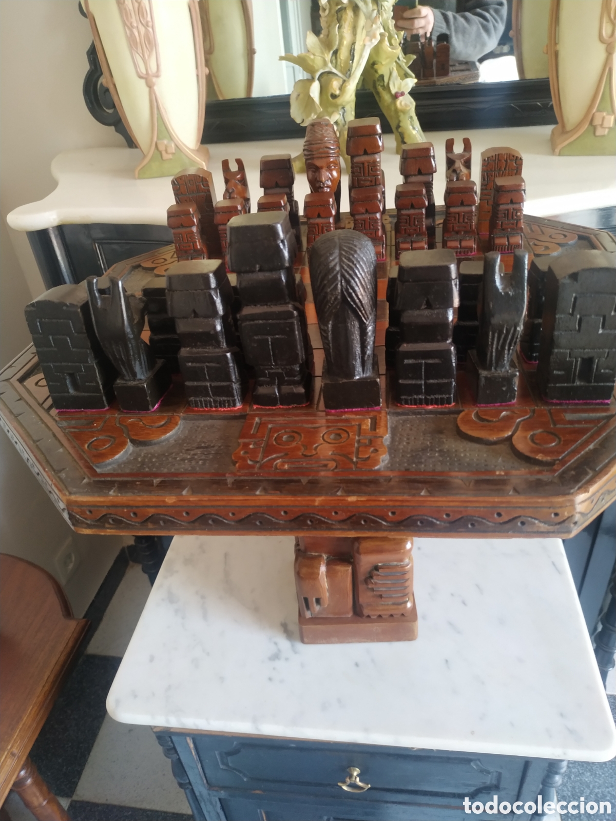 Antig&uuml;edades: Ajedrez precolombina .Maderas ex&oacute;ticas .Hacia 1980