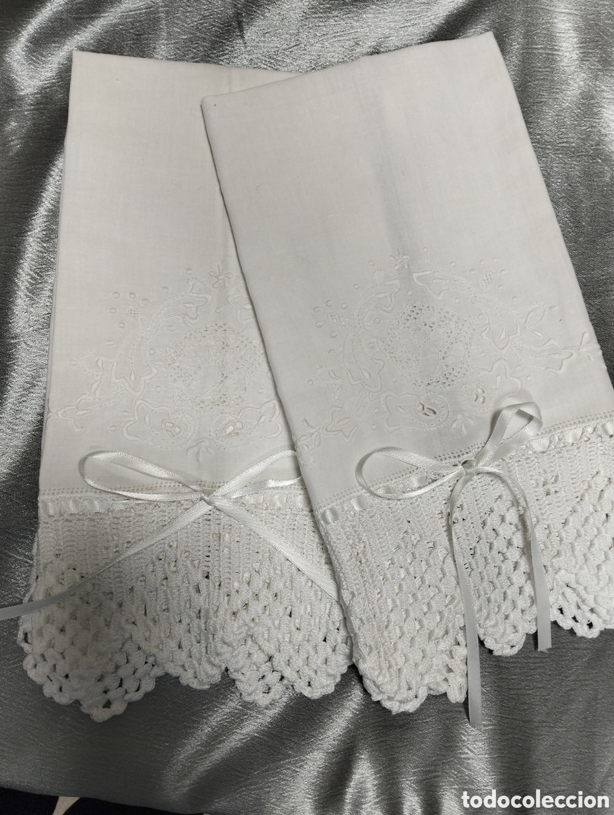 Antig&uuml;edades: Toalla bordadas hilo