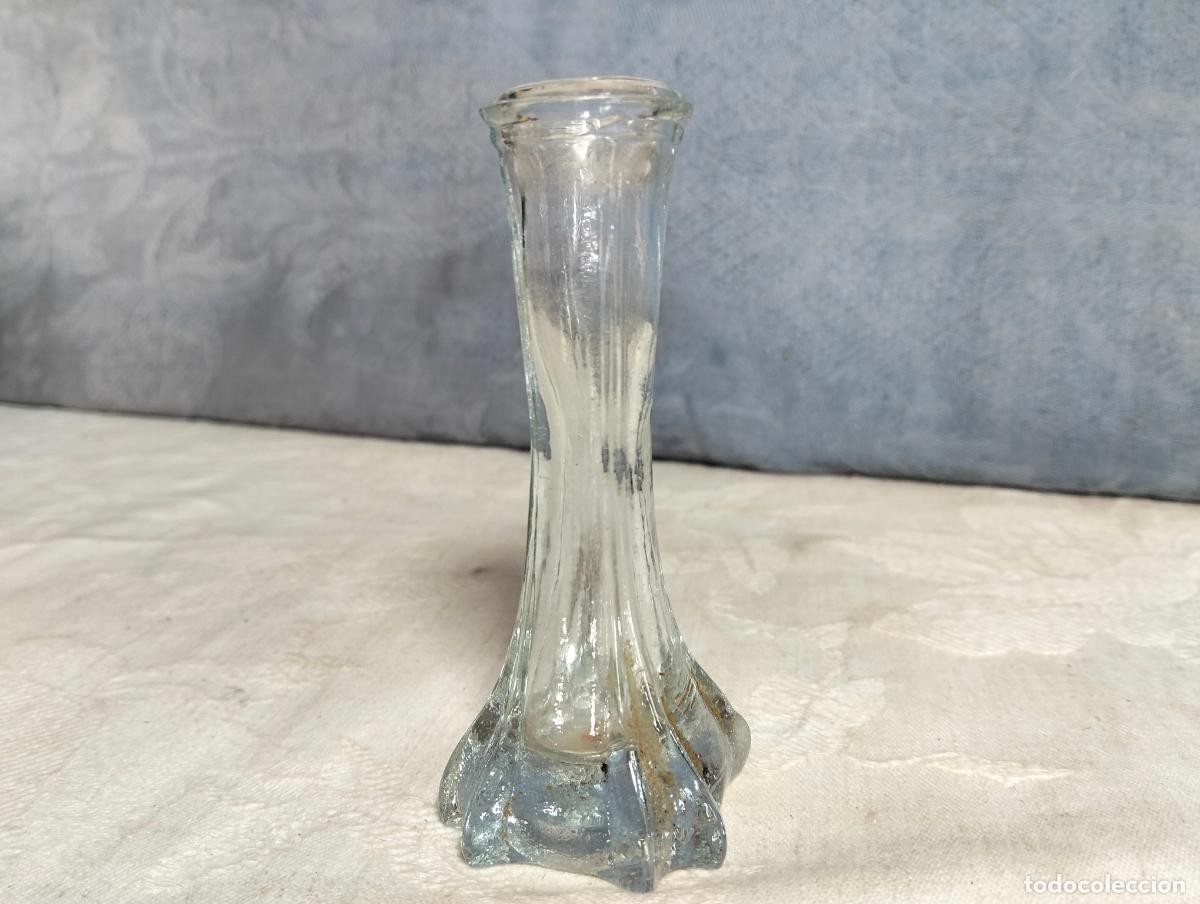 Antig&uuml;edades: Jarr&oacute;n florero de cristal prensado transparente de los a&ntilde;os 60-70 vintage