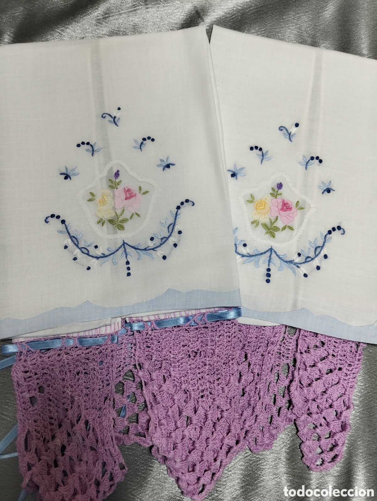 Antig&uuml;edades: Toalla hilo bordadas