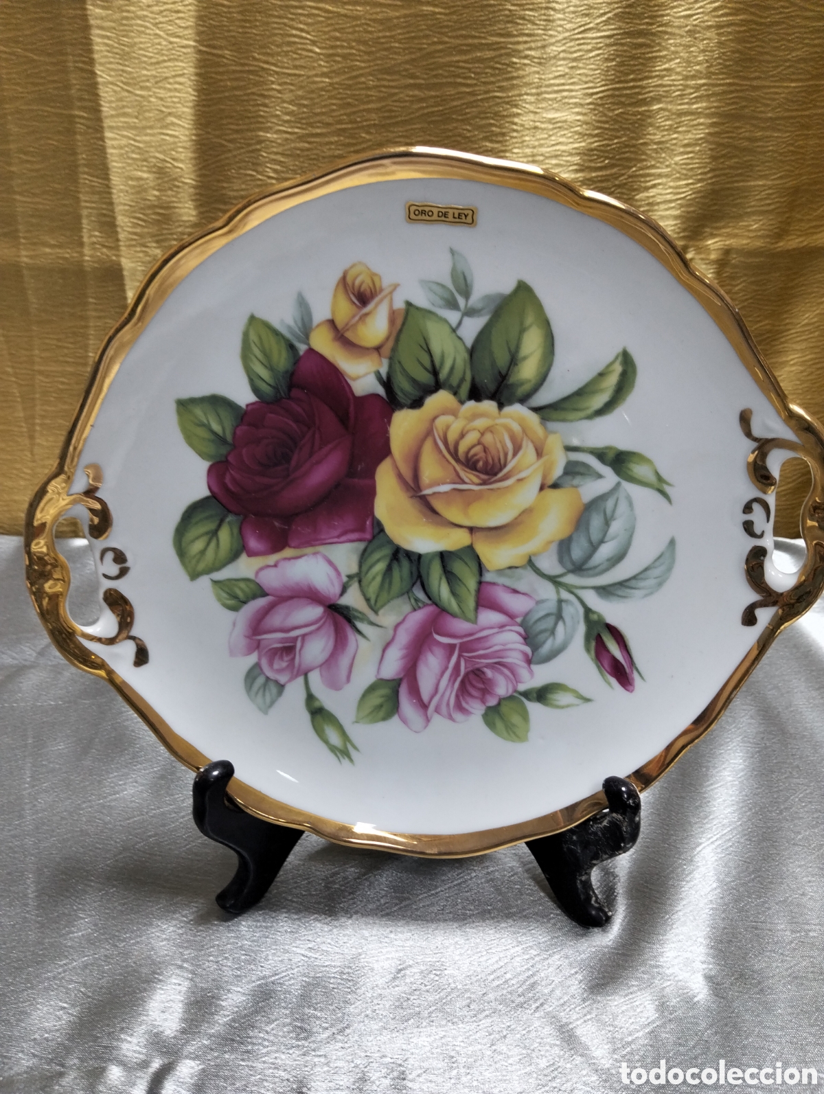 Antig&uuml;edades: FUENTE REDONDA ROSAS PINTADO BORDE ORO DE LEY 23 CM APROX