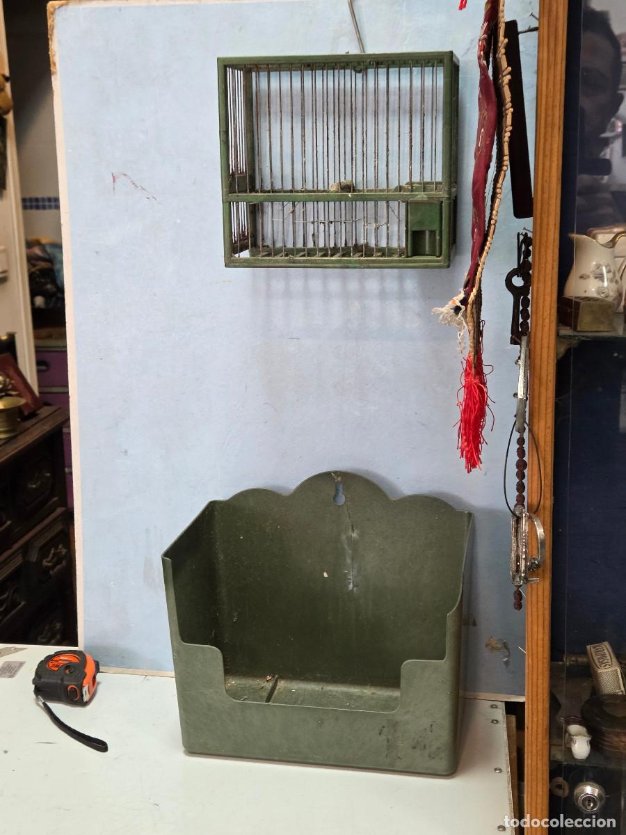 Antig&uuml;edades: jaula con caja de pajaros - Foto 1
