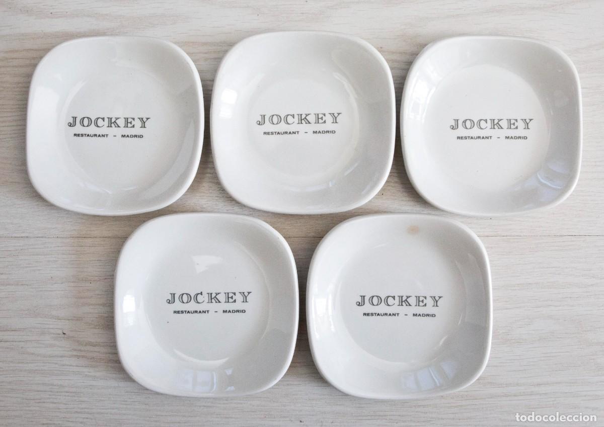 Antig&uuml;edades: Conjunto de 5 platillos de porcelana del restaurante Jockey de Madrid.