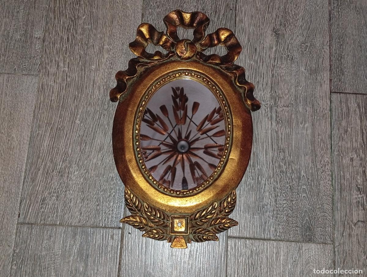 Antig&uuml;edades: Espejo Ovalado Estilo Luis XVI - Marco Dorado con Lazo y Hojas 21x36