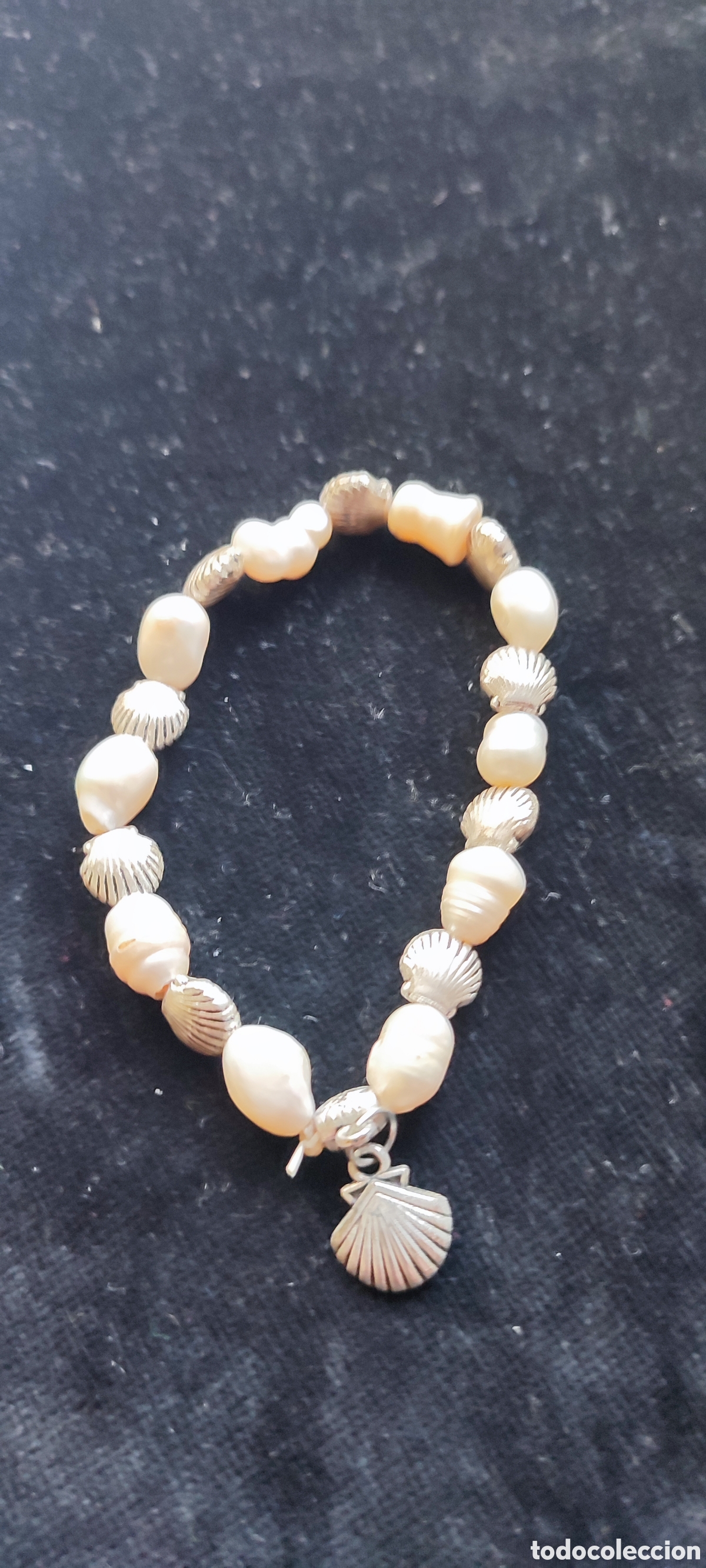 Antig&uuml;edades: Pulsera de conchas de plata y perlas - Foto 1