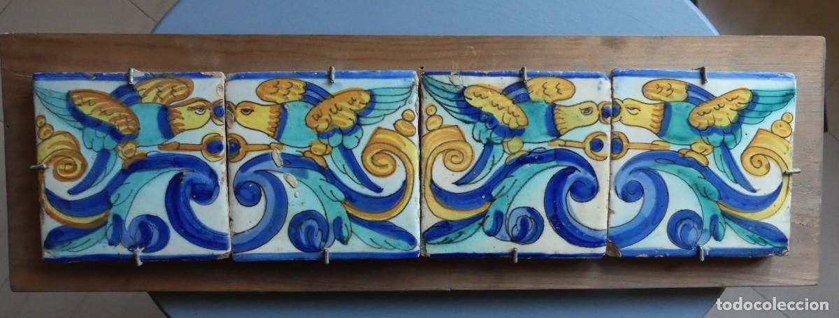 Antig&uuml;edades: LOTE DE 4 BELLOS Y RAROS AZULEJOS VALENCIANOS DEL SIGLO XVII - XVIII DE CENEFA( PAGO POR BIZUM )
