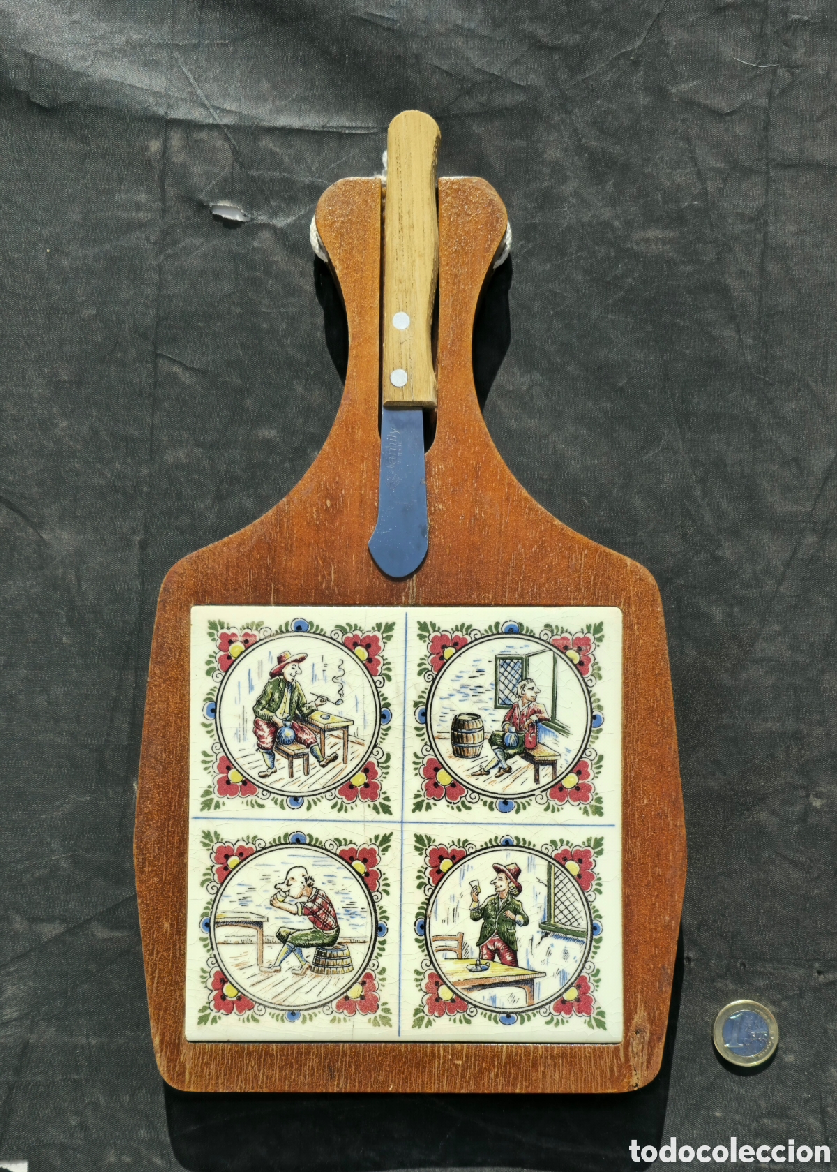 Antig&uuml;edades: Tabla vintage embutidos