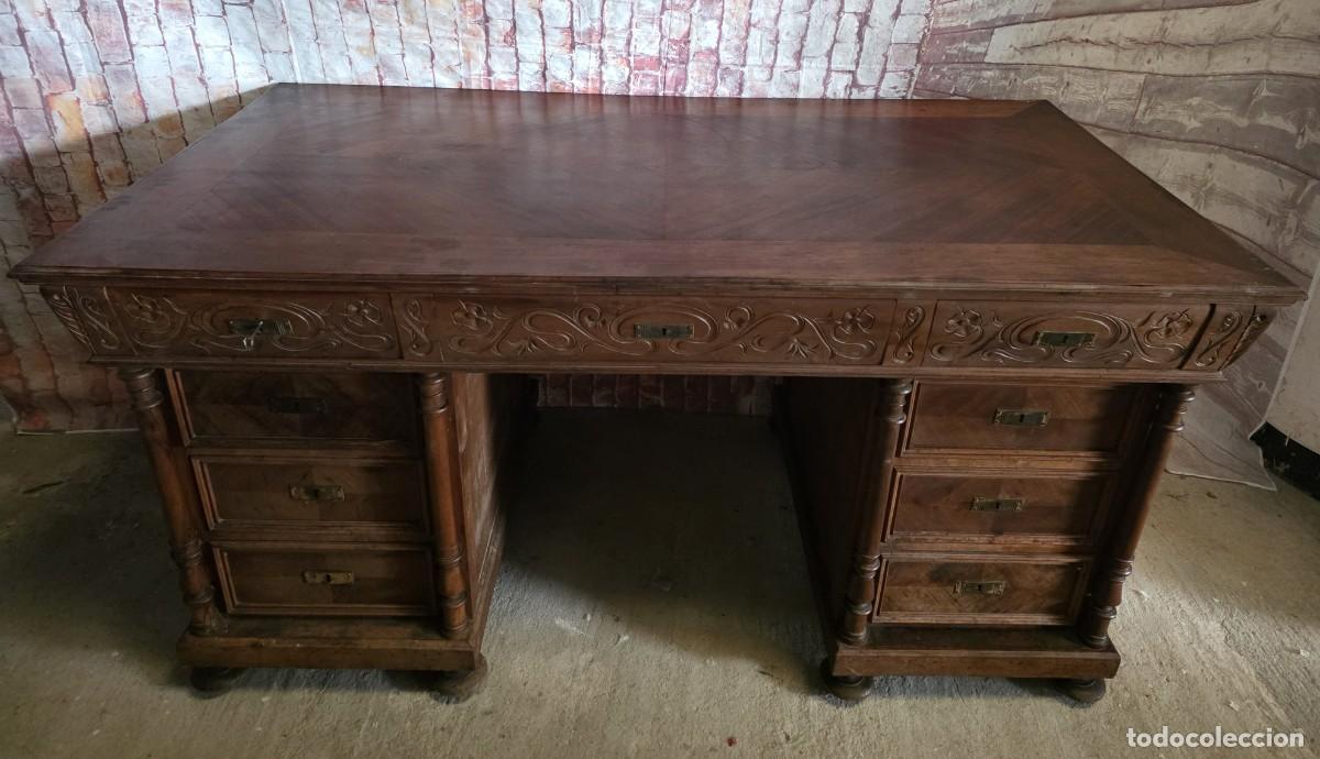 Antig&uuml;edades: Mesa despacho, escritorio de pedestal antiguo de madera