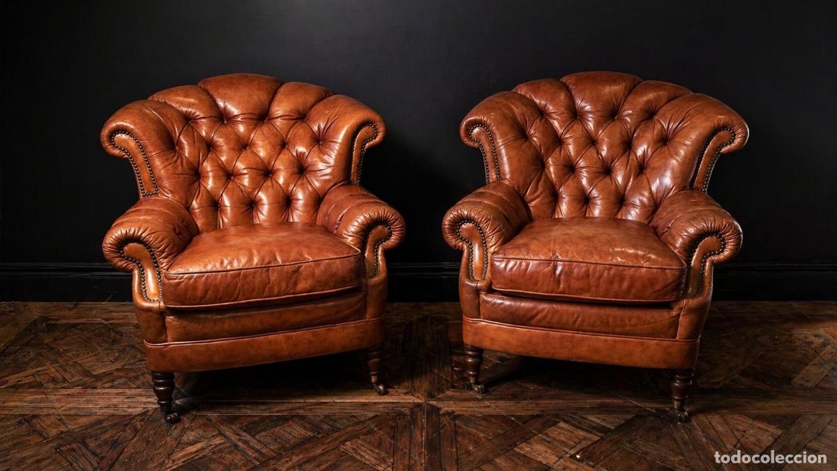 Antig&uuml;edades: PAREJA DE BUTACAS CHESTERFIELD EN PIEL CON PATINA ORIGINAL