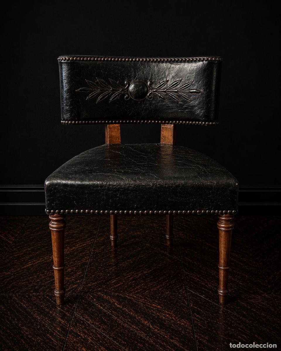 Antig&uuml;edades: Silla baja tipo chauffeuse / slipper chair de transici&oacute;n finales XIX &ndash; principios XX (1890&ndash;1920)