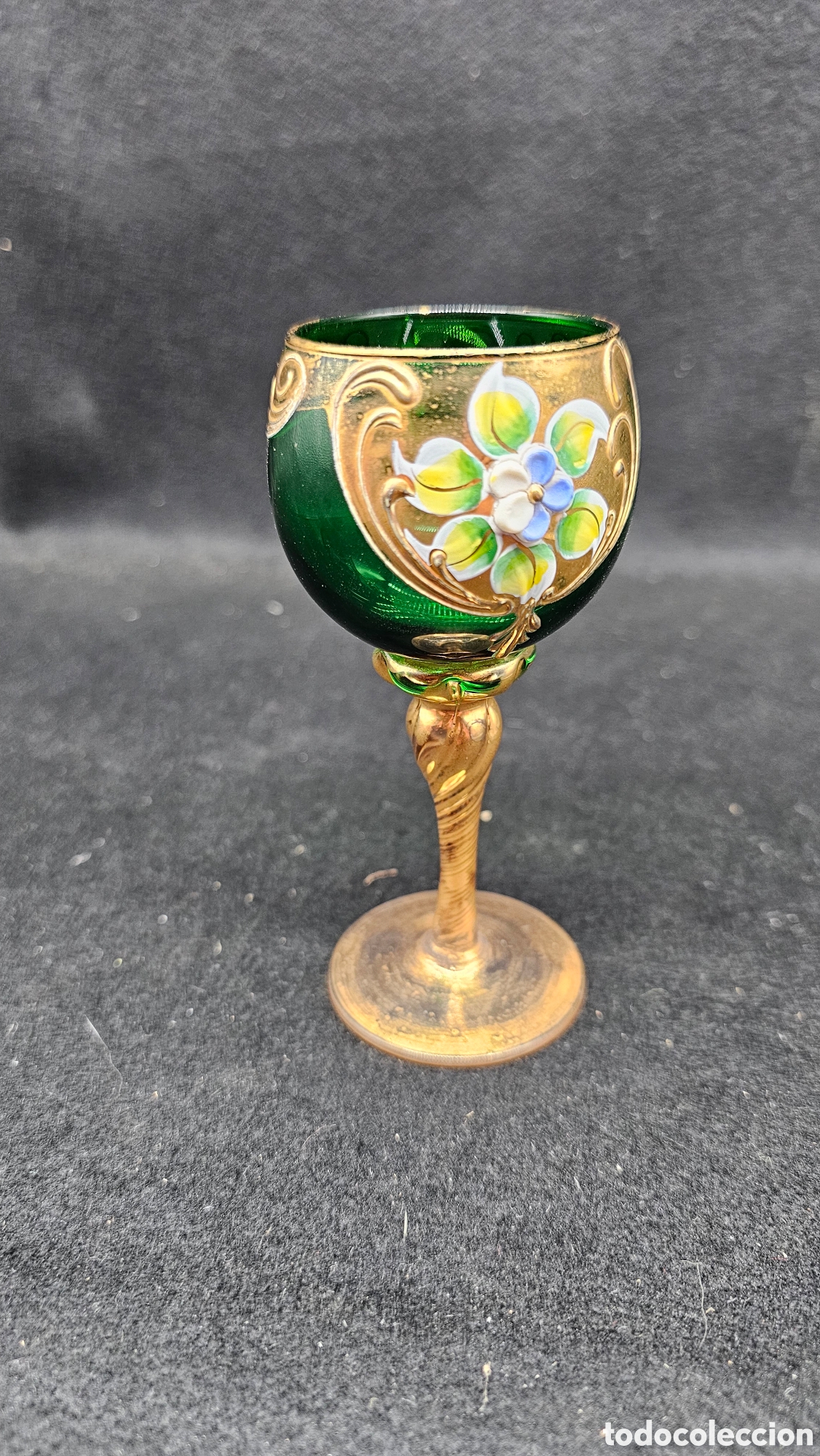 Antig&uuml;edades: Copa de cristal de murano