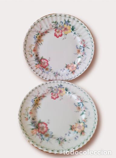 Oggetti Antichi: 2 preciosos platos Royal Albert &rdquo;Constance&rdquo; 26 cm