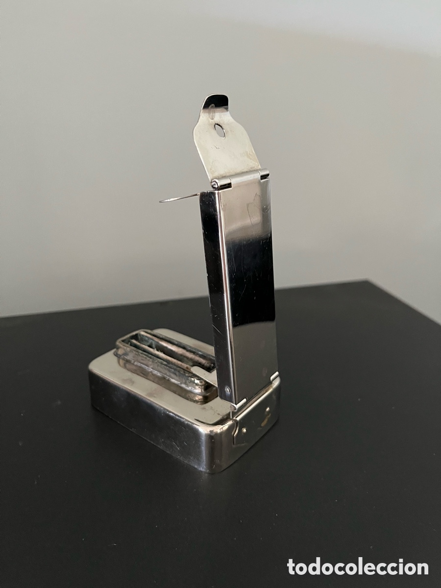 Antig&uuml;edades: Antiguo afilador de cuchillas de afeitar